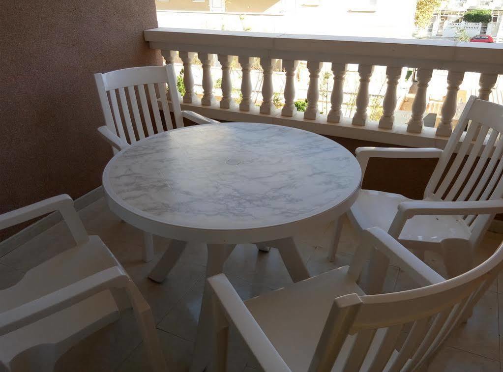 Apartamentos Arenales Del Sol III Extérieur photo